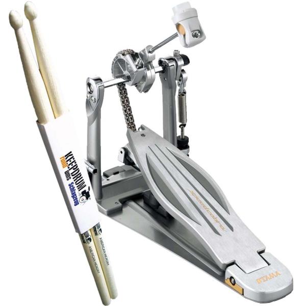 Tama Fußmaschine HP910LN Speed Cobra mit Schlagzeugstöcken