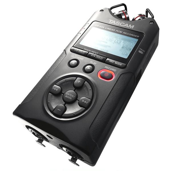 Tascam DR-40X Audio-Recorder mit Audiofly Ohrhörer
