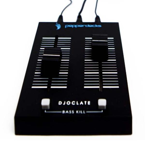 Pepperdecks DJOCLATE portabler 2 Kanal Mixer