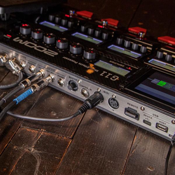 Zoom G11 Multi-Effektgerät für Gitarre