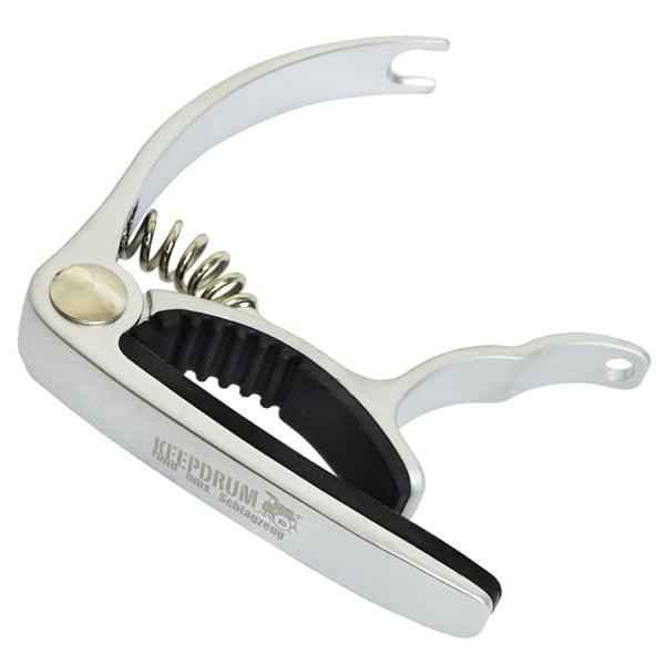 K&M 17581 Heli Gitarrenständer mit Kapodaster Silber