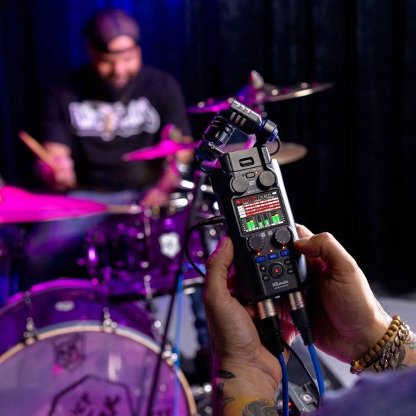 Zoom Audio-Recorder H5 Studio mit Zubehör-Set