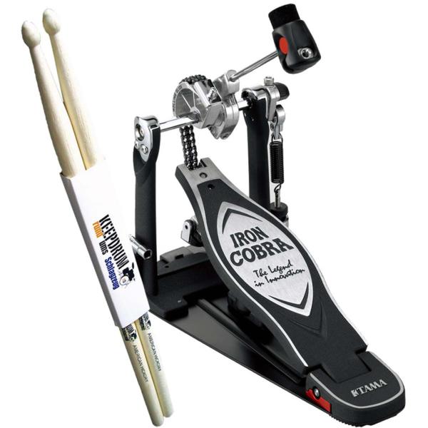 Tama Fußmaschine Iron Cobra HP900RN mit Schlagzeugstöcken
