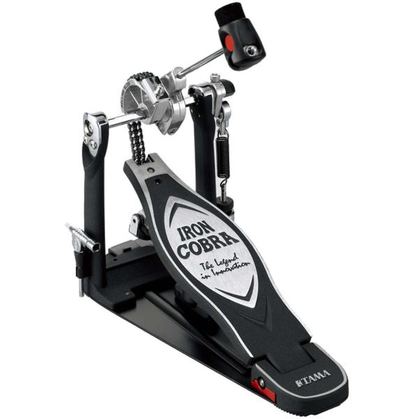 Tama Fußmaschine Iron Cobra HP900RN mit Schlagzeugstöcken