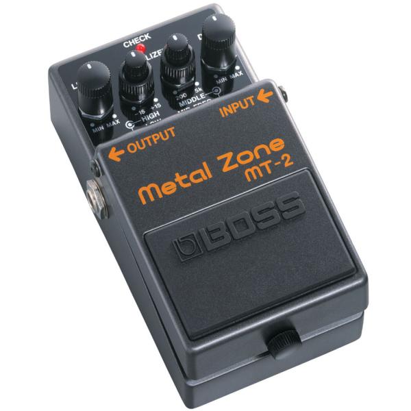 Boss MT-2 Metal Zone Distortion Pedal mit Netzteil