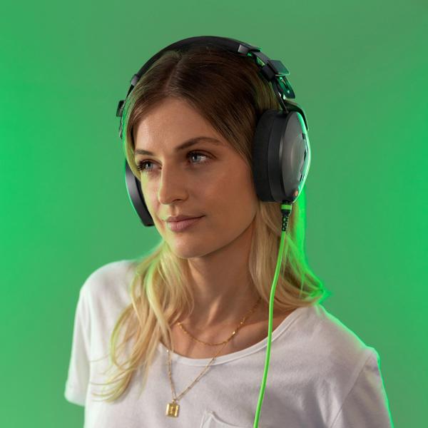 Rode NTH-100 Kopfhörer mit 2.4m Kabel Grün mit Tuch