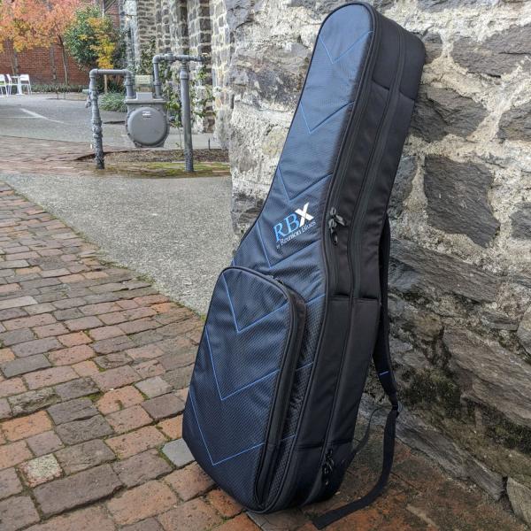 Reunion Blues RBX2E Doppel-Tasche E-Gitarre