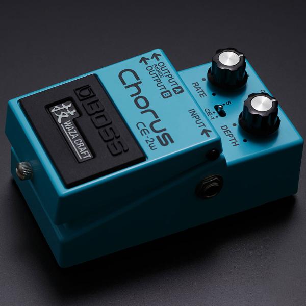 Boss CE-2W Waza Craft Chorus Pedal mit Netzteil