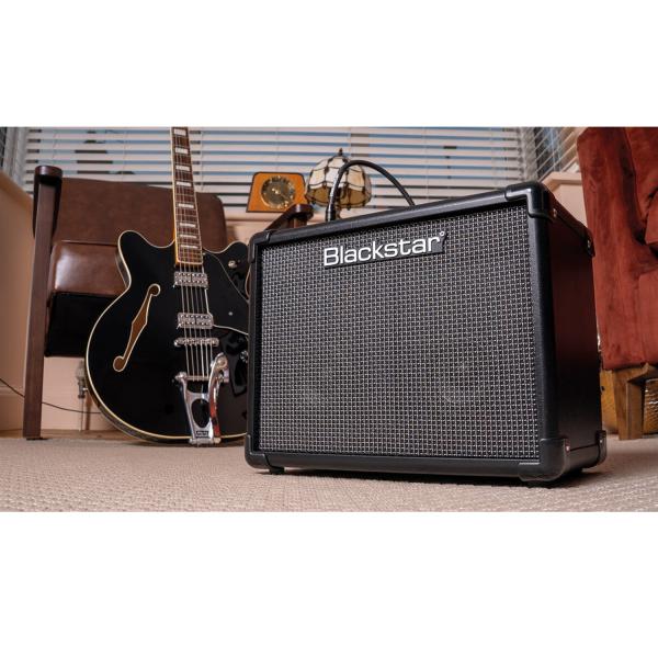 Blackstar ID Core 10 V4 Combo Gitarren-Verstärker mit Kabel