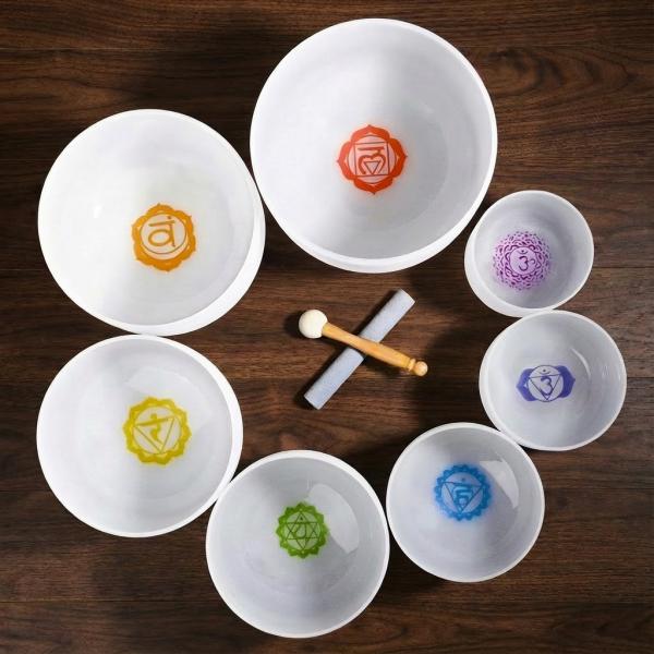 keepdrum Klangschalen-Set Chakra Set Color 6-12 Zoll mit Zubehör