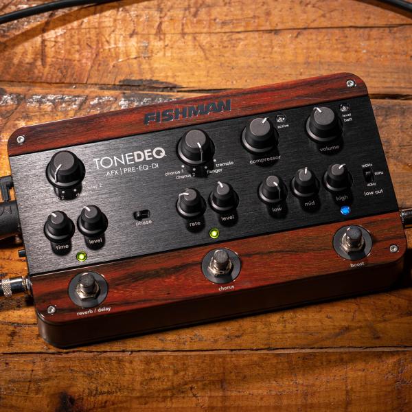 Fishman Tone DEQ AFX Vorverstärker für Gitarre mit Kabel
