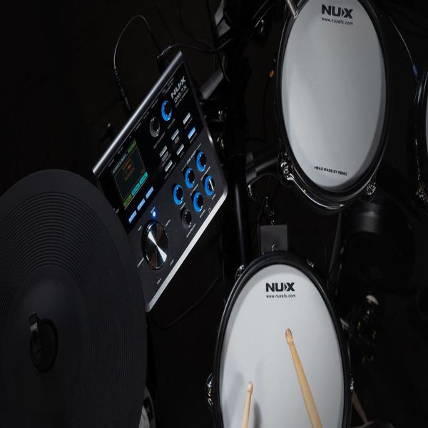 Nux E-Drum DM-7X Schlagzeug mit Zubehör-Set