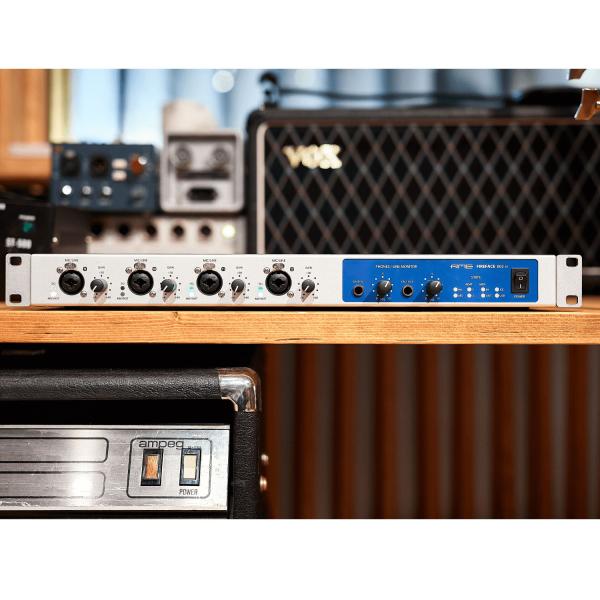 RME Fireface 802 FS Audio Interface mit XLR Kabel
