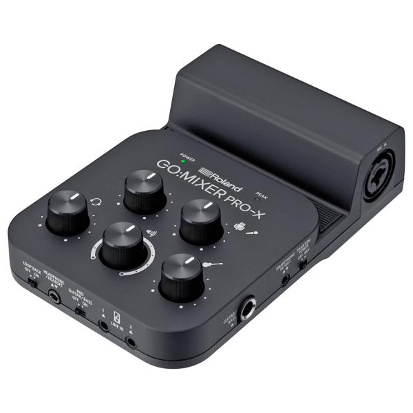 Roland GO Mixer Pro-X Audio-Interface mit Kopfhörer