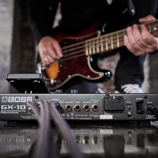 Boss Effektgerät GX-10 Effektprozessor für Gitarre mit Kabel