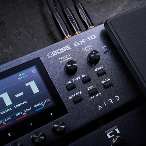 Boss Effektgerät GX-10 Effektprozessor für Gitarre mit Kabel