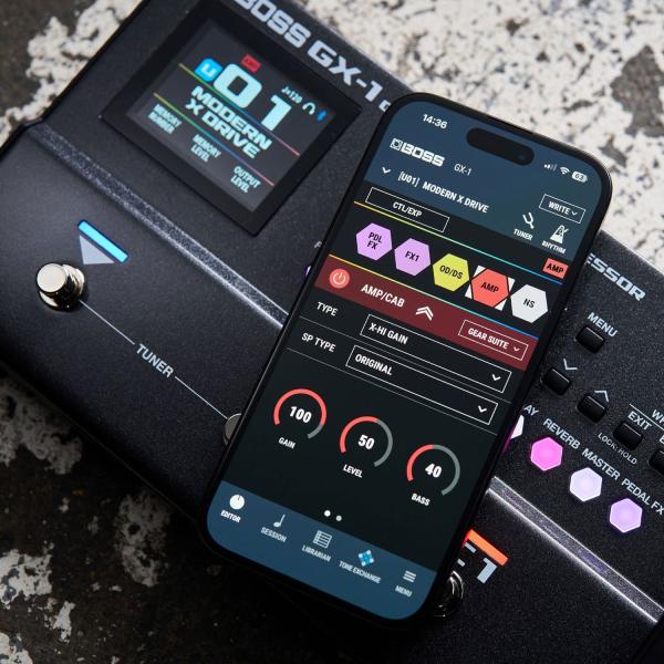 Boss Effektgerät GX-1 Multieffekt-Pedal für Gitarre mit Netzteil