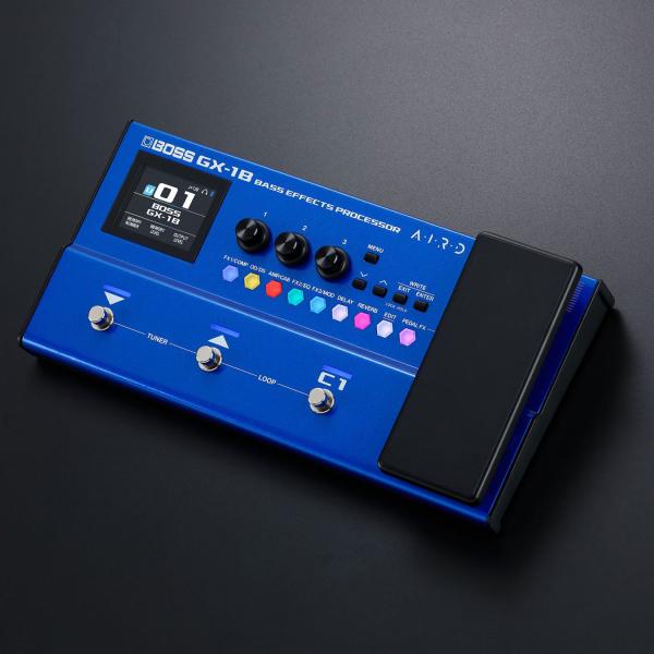 Boss Effektgerät GX-1B Multieffekt-Pedal für Bass mit Kabel