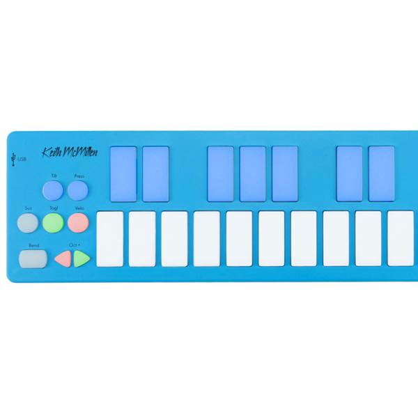 McMillen K-Board MIDI-Controller Aqua mit Kopfhörer
