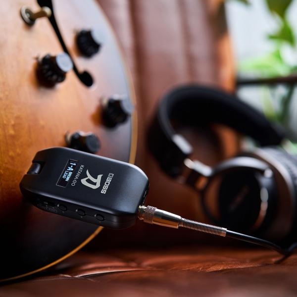 Boss Kopfhörer-Verstärker Katana GO Amp Plug mit Tasche und Tuch