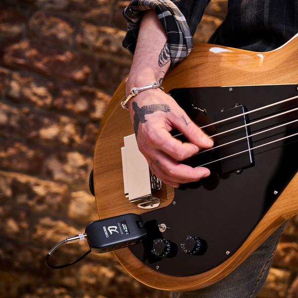 Boss Kopfhörer-Verstärker Katana GO Amp Plug mit Netzteil