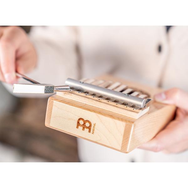 Meinl Sonic Energy KL1009H Kalimba mit Anhänger