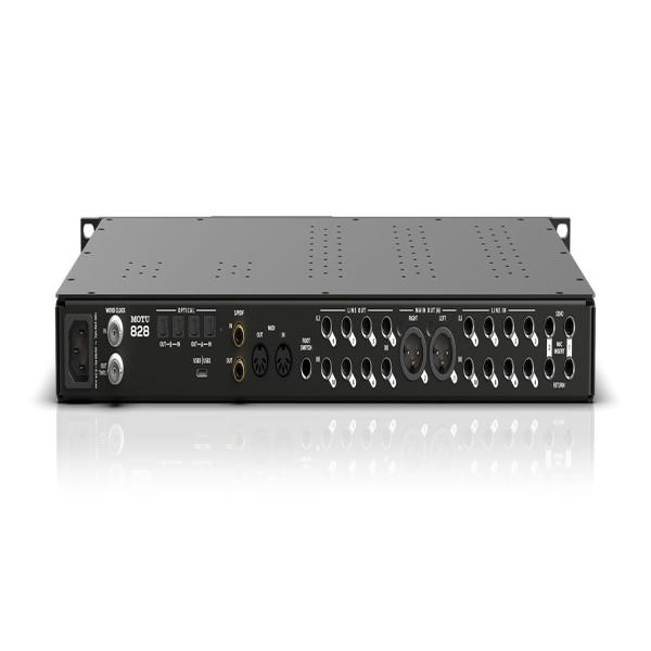 Motu 828 (2024) USB Audio-Interface mit 2x XLR-Kabel