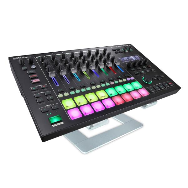 Roland MC-707 Groovebox mit Ständer Silber