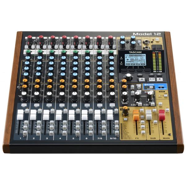 Tascam Model 12 Mischpult mit Kopfhörer