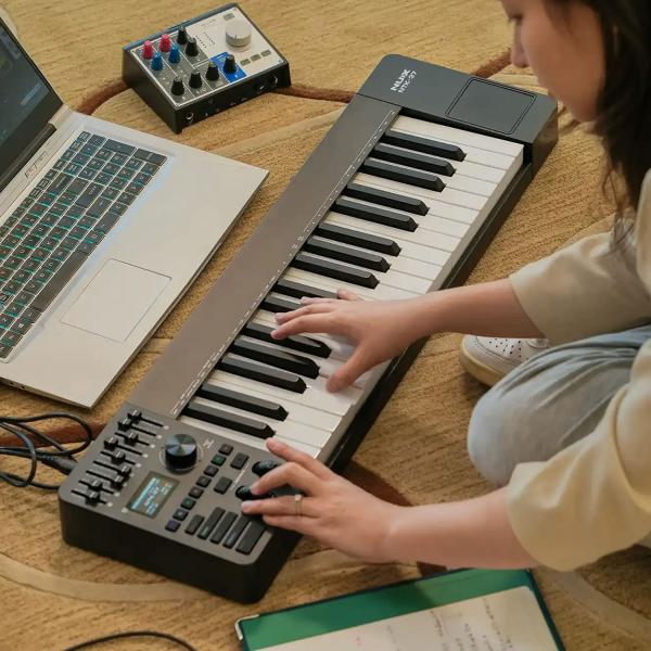 Nux Keyboard NTK-37 USB MIDI Keyboard-Controller mit Midi Kabel
