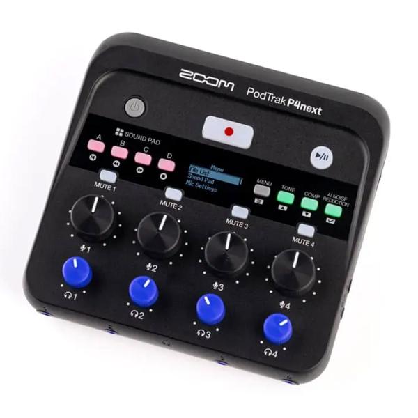 Zoom Audio-Recorder PodTrak P4next Mixer mit Bluetooth Adapter und Tuch
