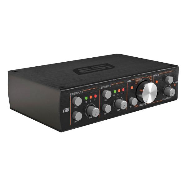 ESI Planet 22x Dante Audio-Interface mit Kopfhörer