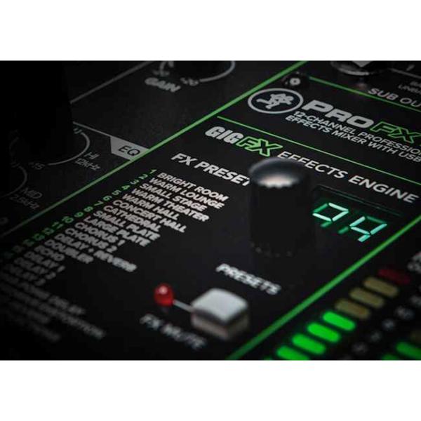 Mackie Mischpult ProFX10V3+ Analogmixer mit 2x XLR-Kabel
