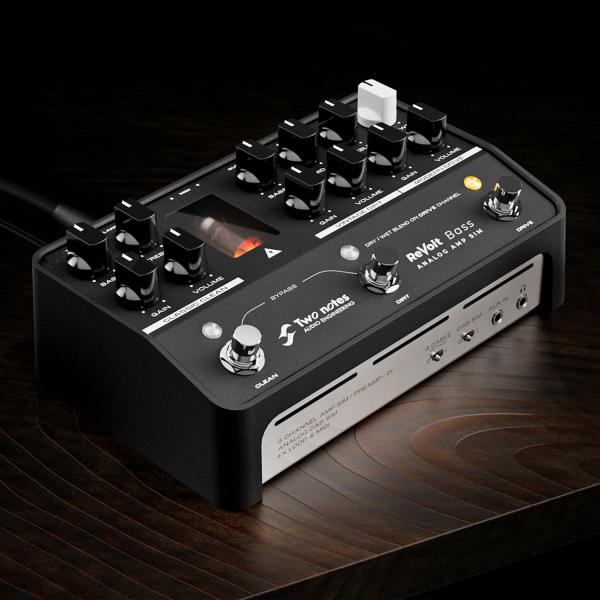 Two Notes ReVolt Bass Preamp Simulator