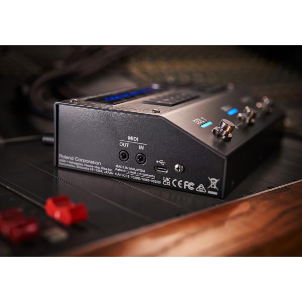Boss SDE-3000 Dual Digital Delay Effekt mit Kabel