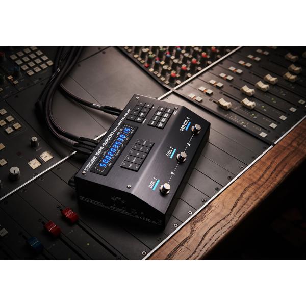 Boss SDE-3000 Dual Digital Delay Effekt mit Kabel