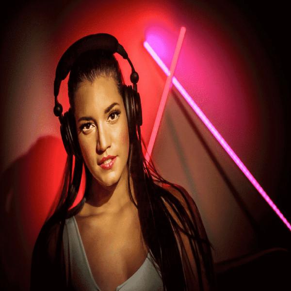 Ultrasone Kopfhörer Signature Master MkII mit Wandhalter