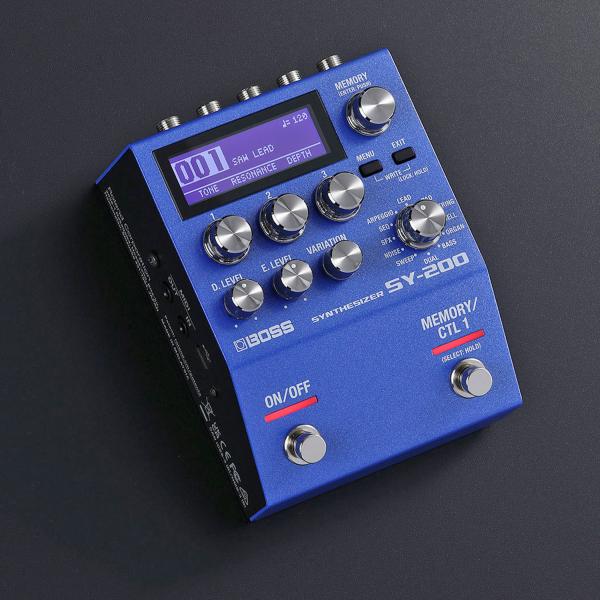 Boss SY-200 Synthesizer Effektgerät mit Netzteil