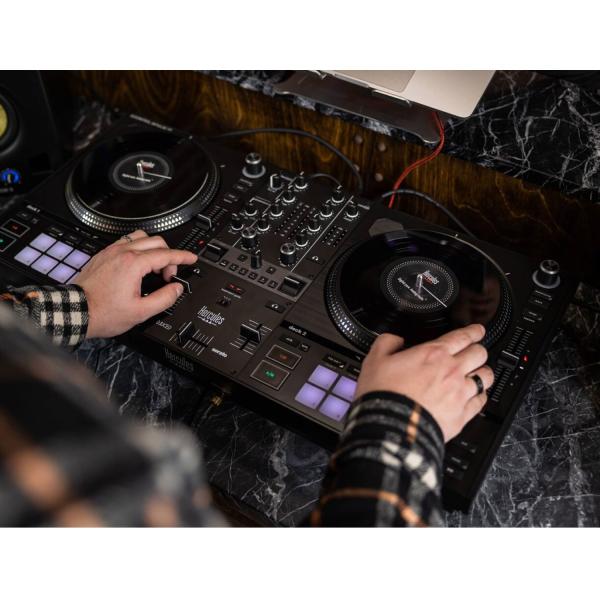 Hercules DJ Control Inpulse T7 DJ Controller mit Tasche und Tuch