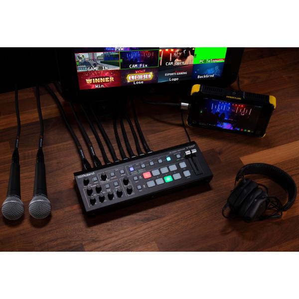 Roland Video Switcher V-1HD+ HD Plus mit Kopfhörer