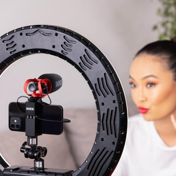 Rode Mikrofon Videomic Go II Helix Richtmikrofon mit Windschutz und Tuch