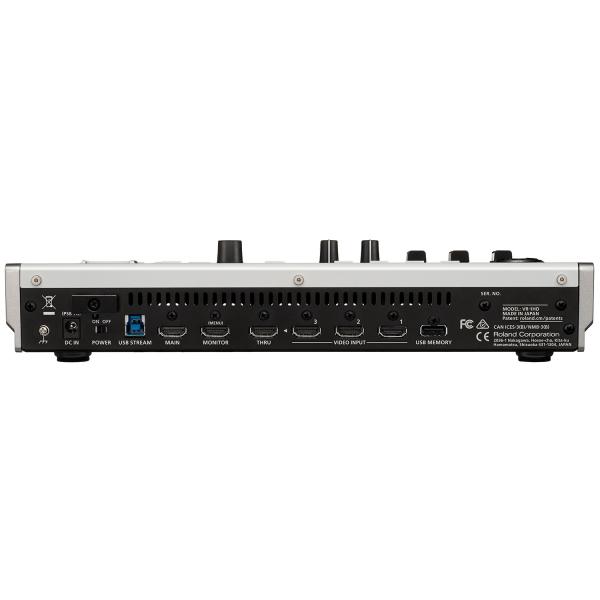 Roland Streaming Mixer VR-1HD mit Kopfhörer