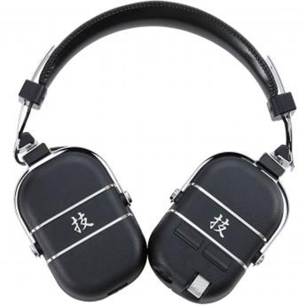 BOSS Waza-Air drahtlos Gitarren-Kopfhörersystem mit Wandhalter