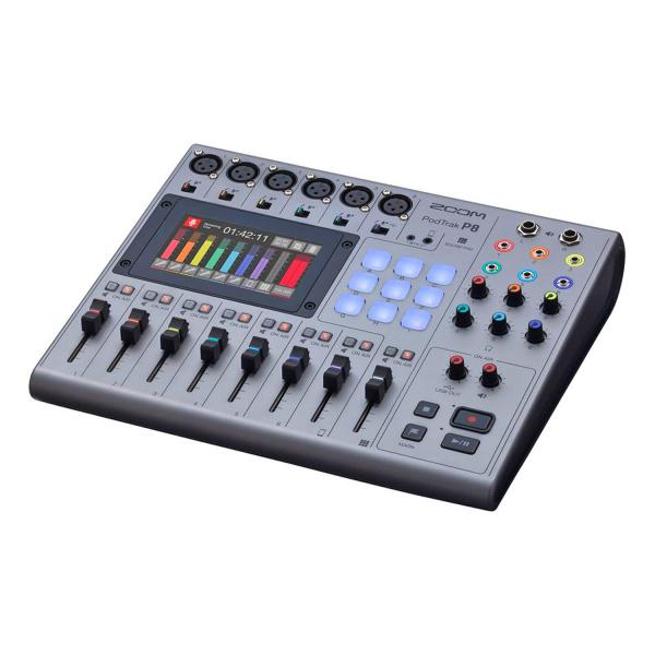 Zoom P8 Podtrak Podcast Station mit Speicherkarte