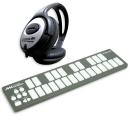 Muse Kinetics MIDI-Controller K-Board Galaxy mit Kopfhörer